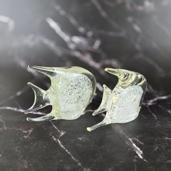 Patricia Faye Clear White Glass Fish Figurines Paperweights Set of 2 - Picture 3 of 11